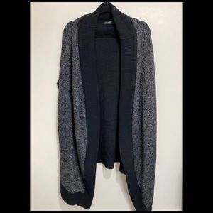 Black/White long cardigan.